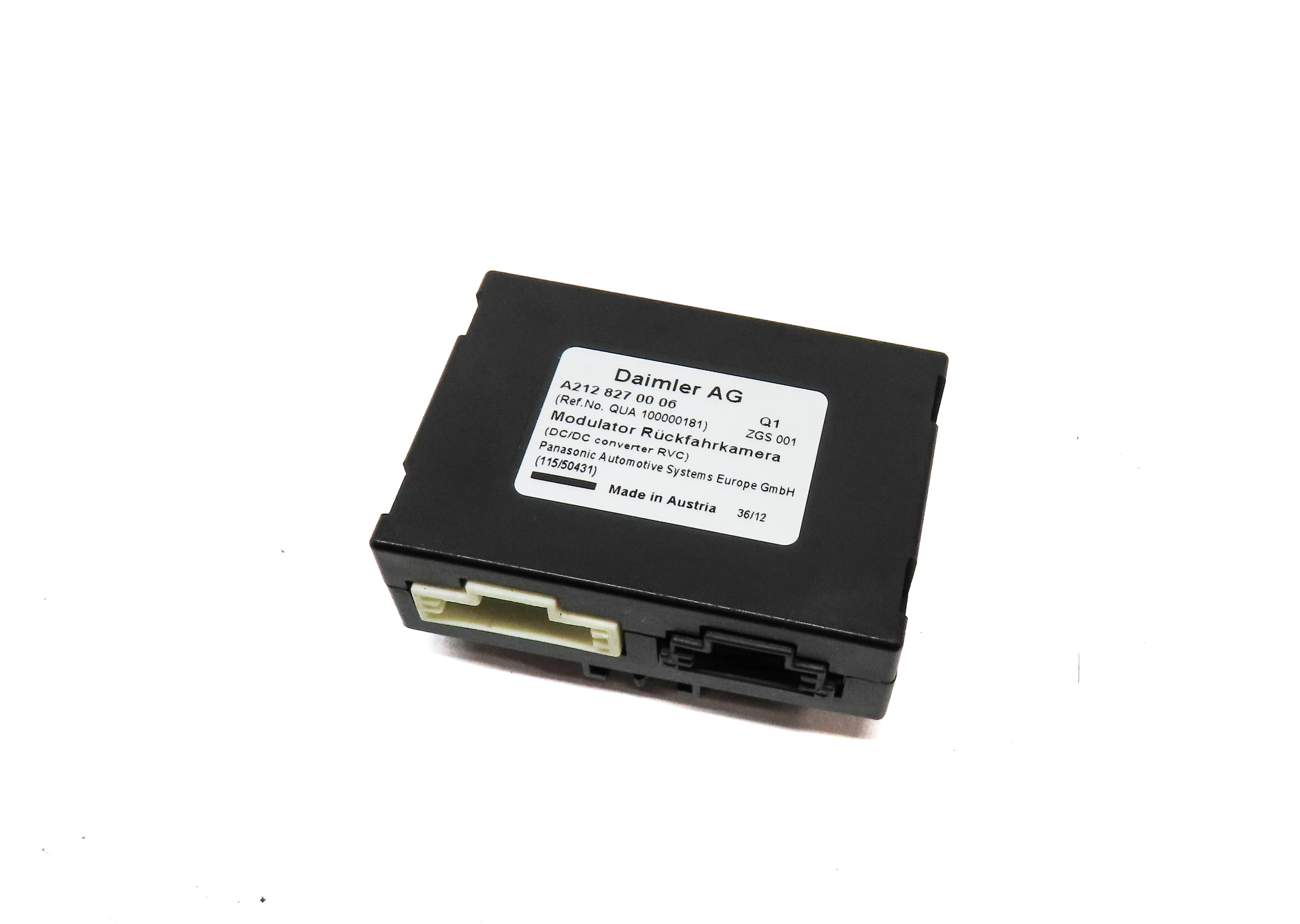 2013 MERCEDES E350 SEDAN (W212) REARVIEW REAR VIEW CAMERA CONTROL MODULE — exact item pictured
